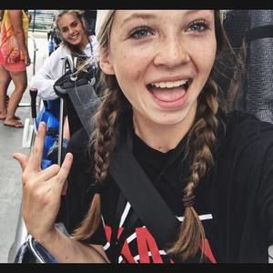 Meet your Posher, Ashlyn